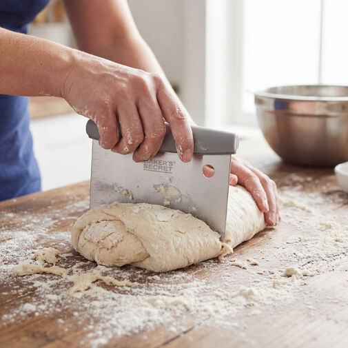 BS40166 • Baker's Secret – tvarovač cesta – nerezová oceľ – 15,3 cm